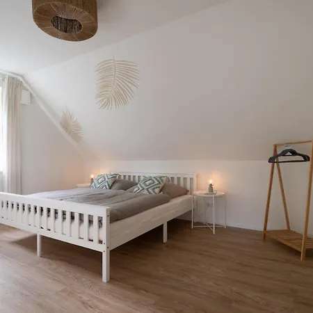 Moderne Küstenbutze #1 Im Beach-style Mildstedt