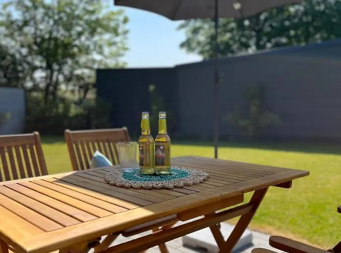 Moderne Kuestenbutze #1 Im Beach-style Appartement